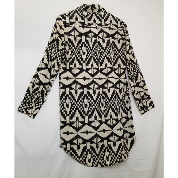 Timing Women's Tribal Geometric Beige Black Dress Button Up Roll Tab Slv Size L - Picture 3 of 8